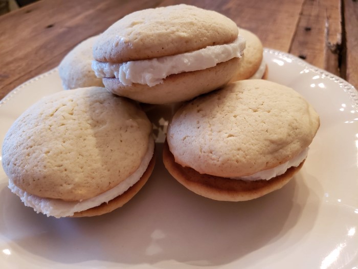 Maple Whoopie Pies